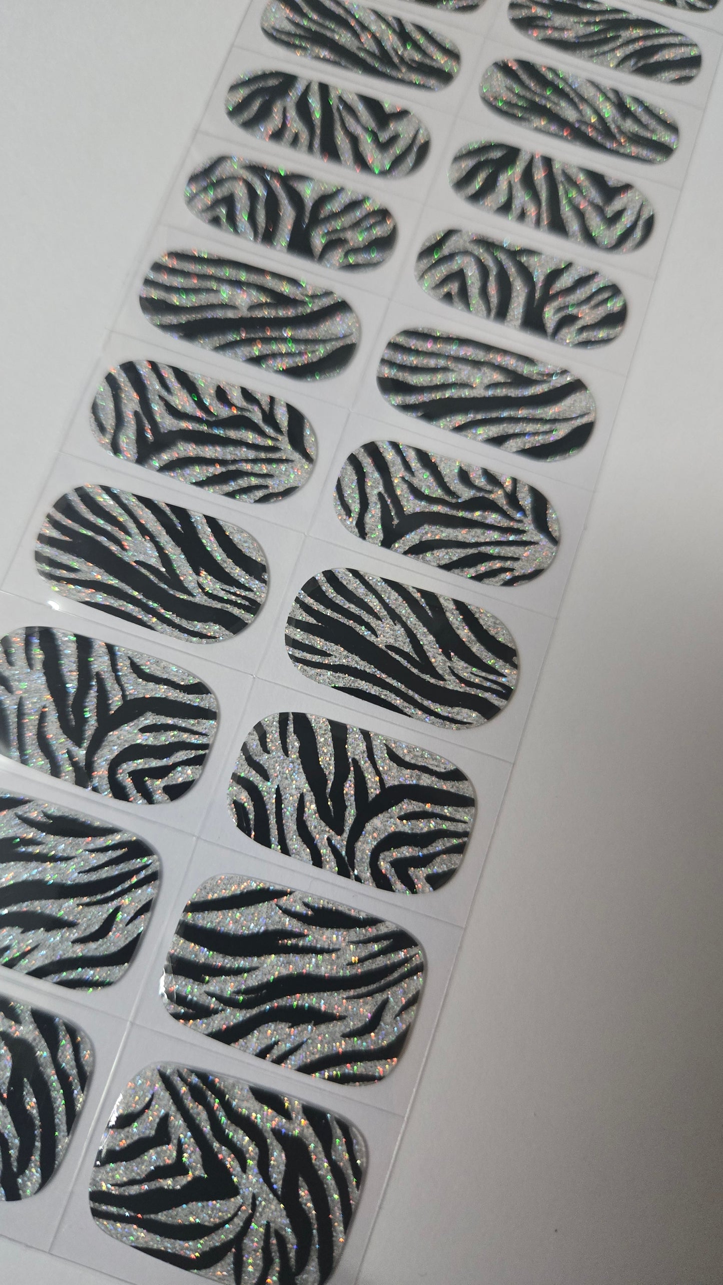 UV Free & No Top Coat - Zebra BSA0341