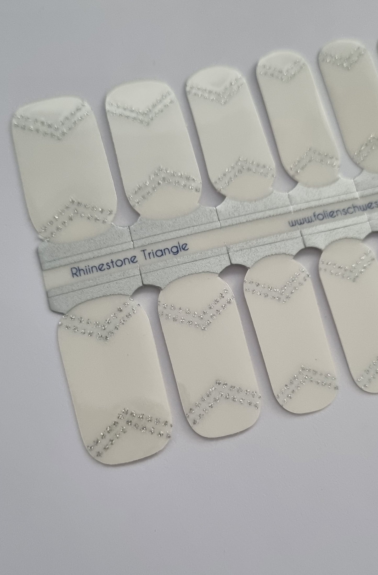 Exclusive - Rhinestone Triangle S6115 - LIMITED!