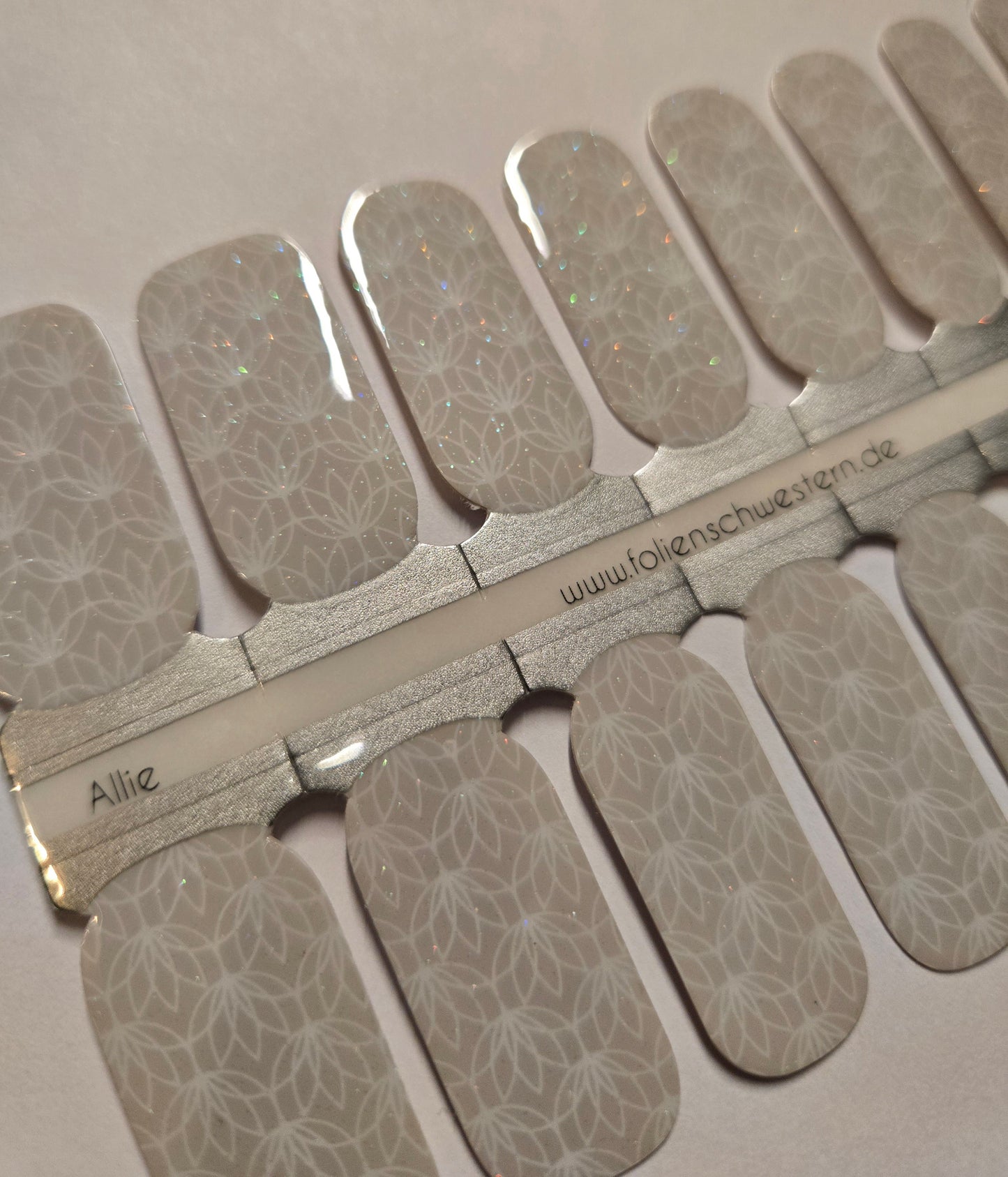 Exclusive - Allie S6700 - LIMITED!