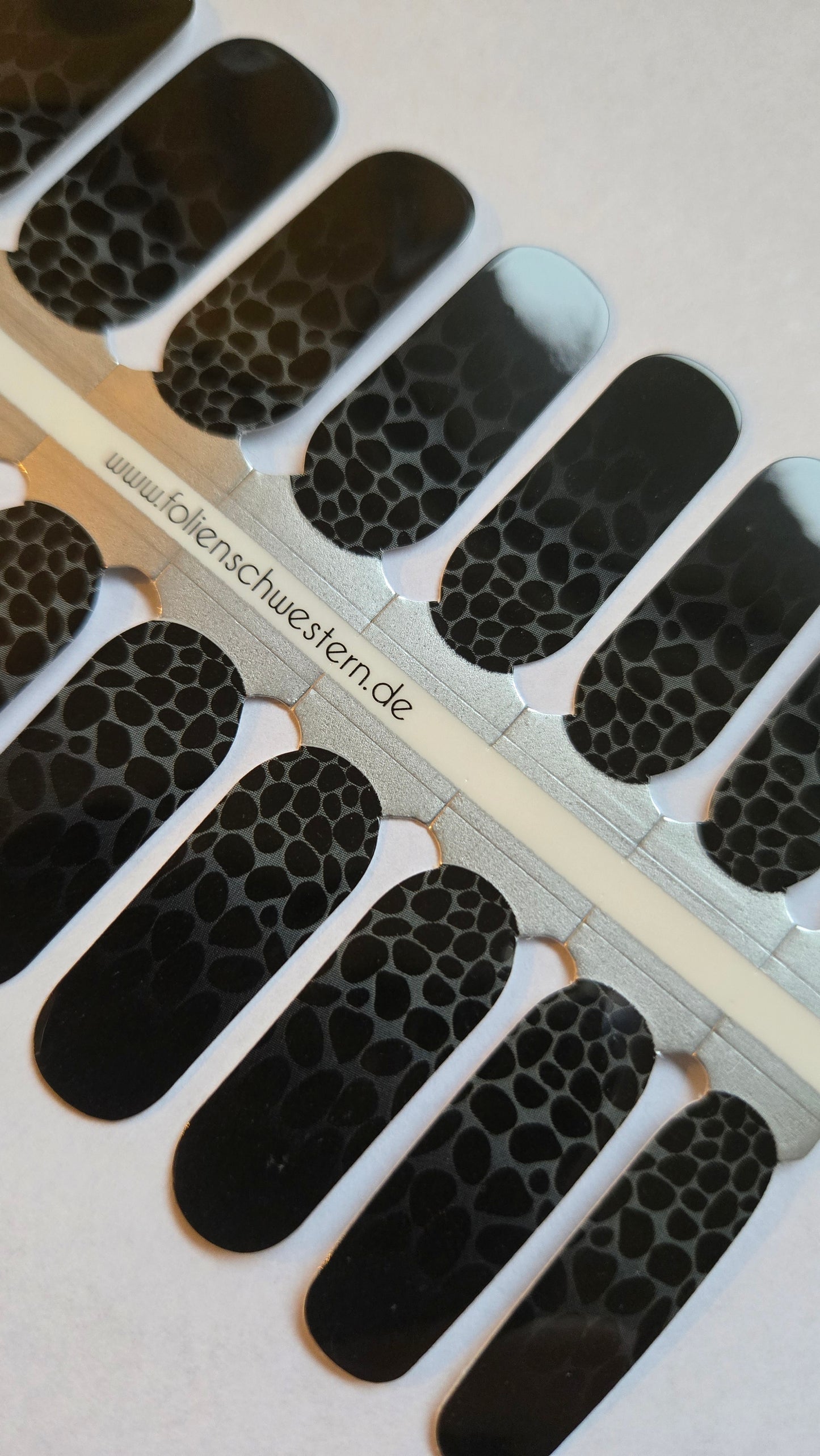 Exclusive - Onyx S6725 - LIMITED!