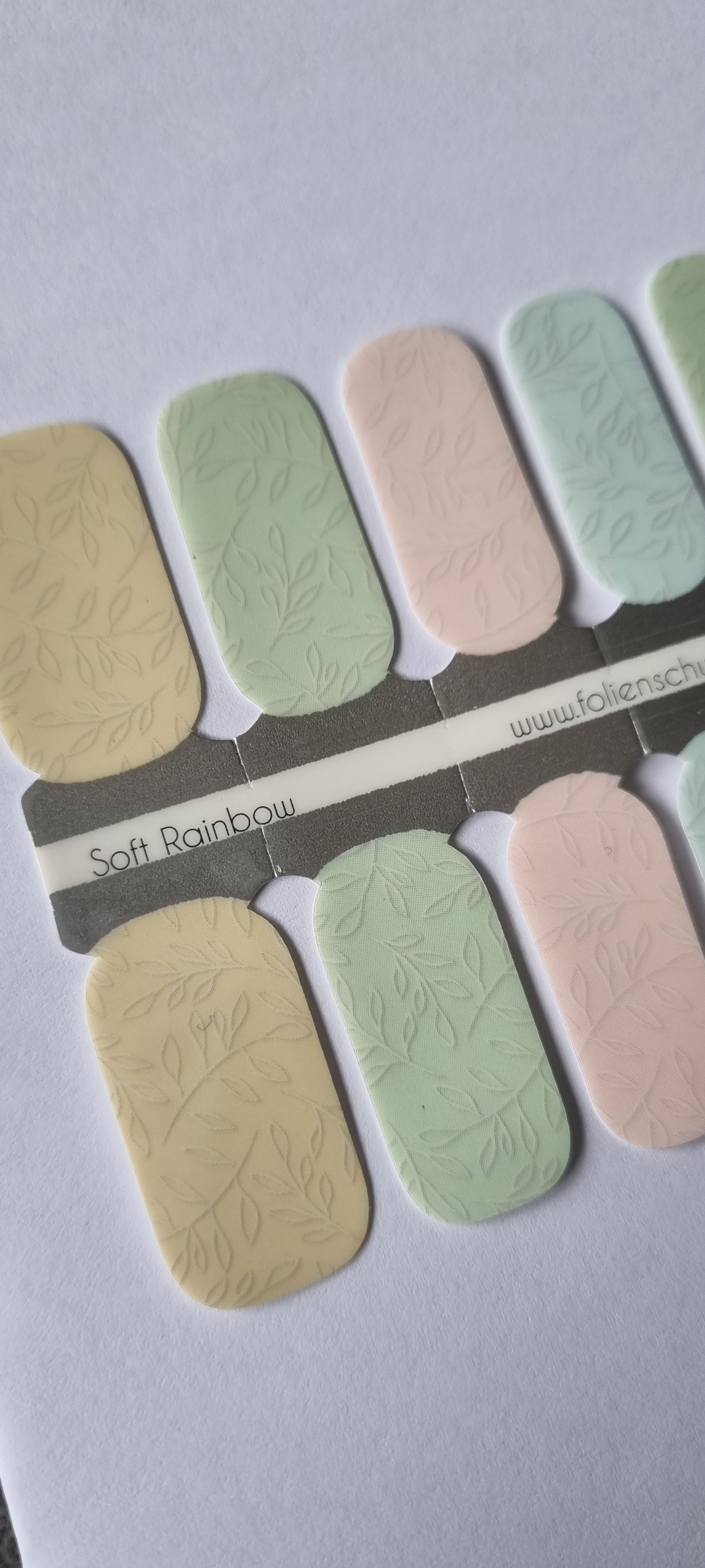 Exclusive - Soft Rainbow S6548 - LIMITED!