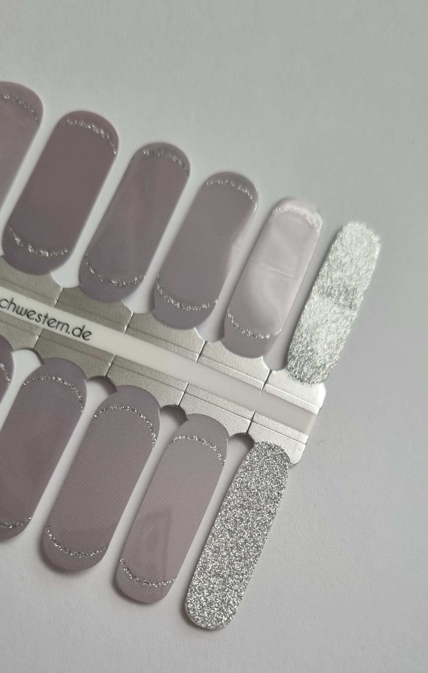 Exclusive - Graue Eminenz S671 – LIMITED