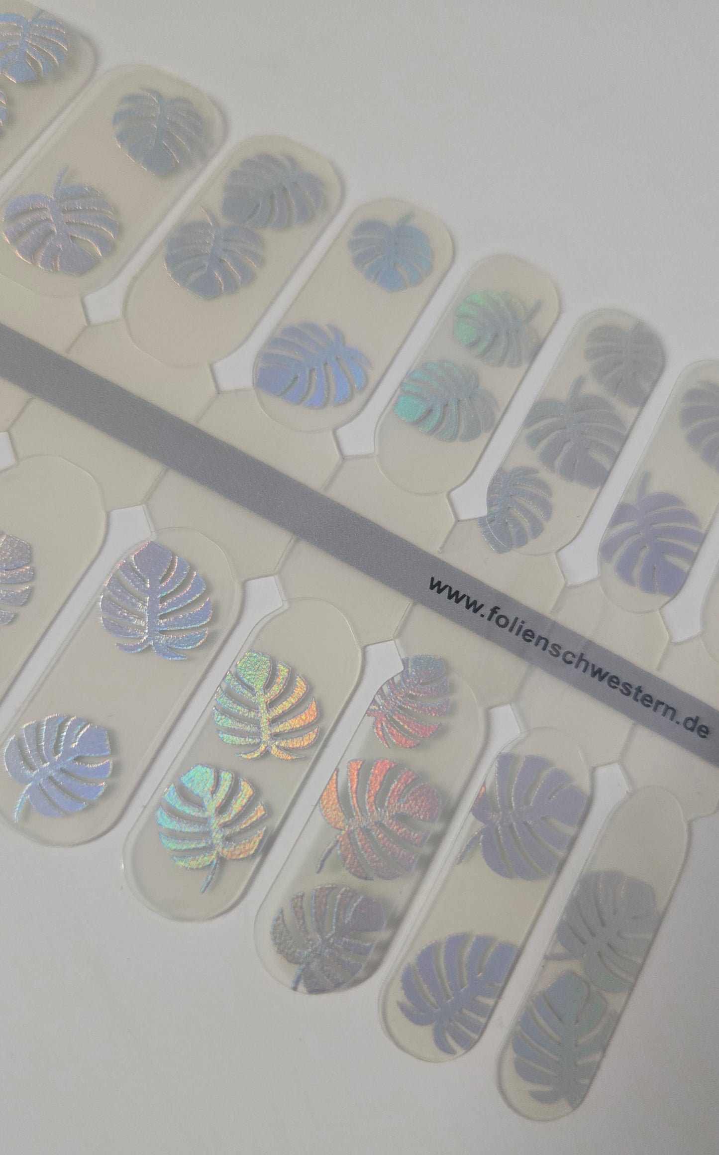 Exclusive GlossFlex - Summer 26 - Silver Leaf S6877 (transparent) - LIMITED!