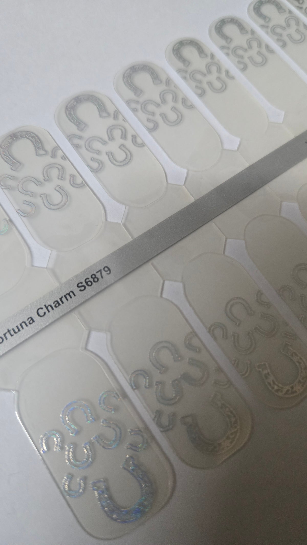 Exclusive GlossFlex Fortuna Charm S6879 (Overlay/transparent) - LIMITED!