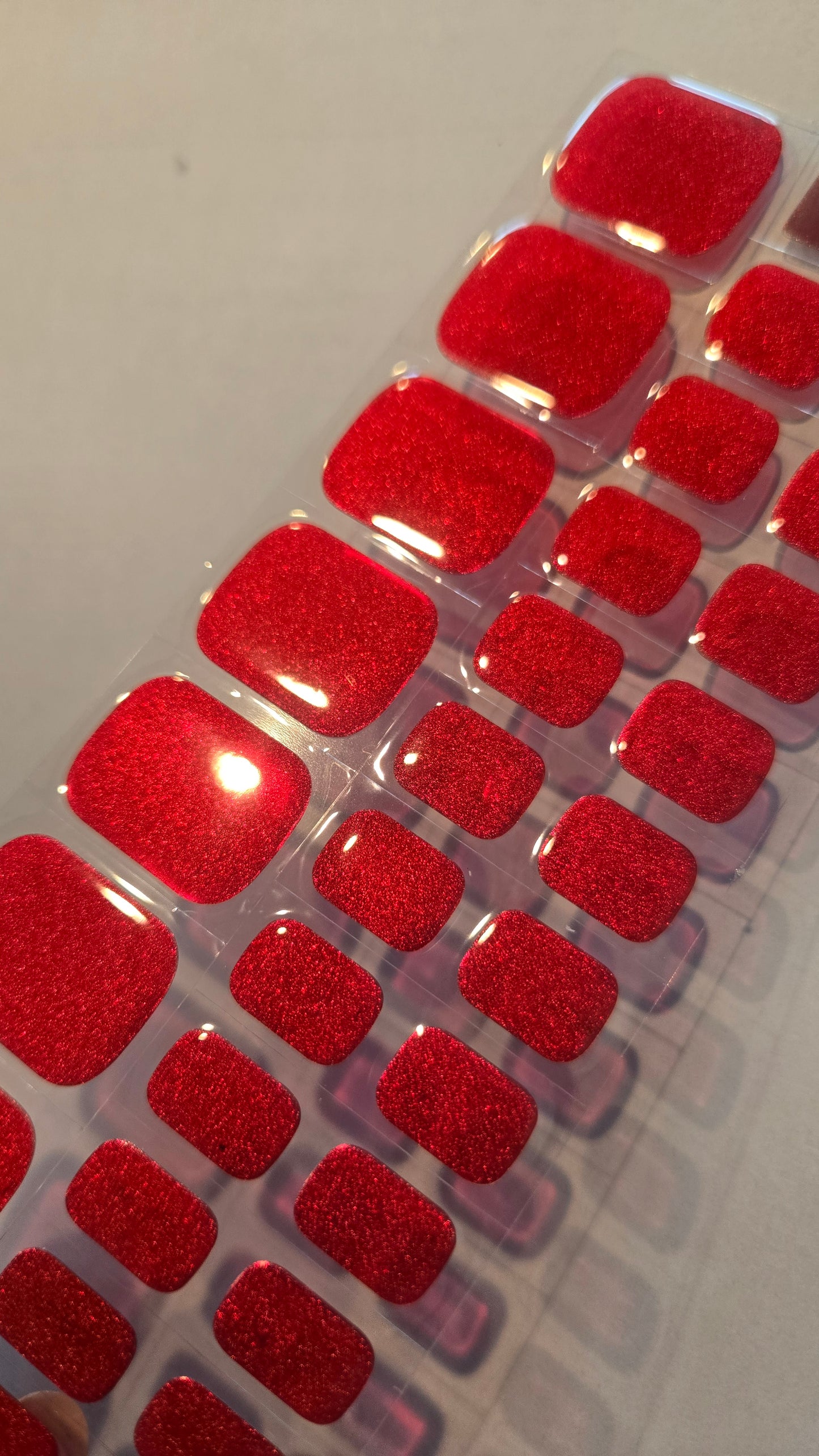 Fußfolien FF112 - Red Glitter - UV Free & No Top Coat!