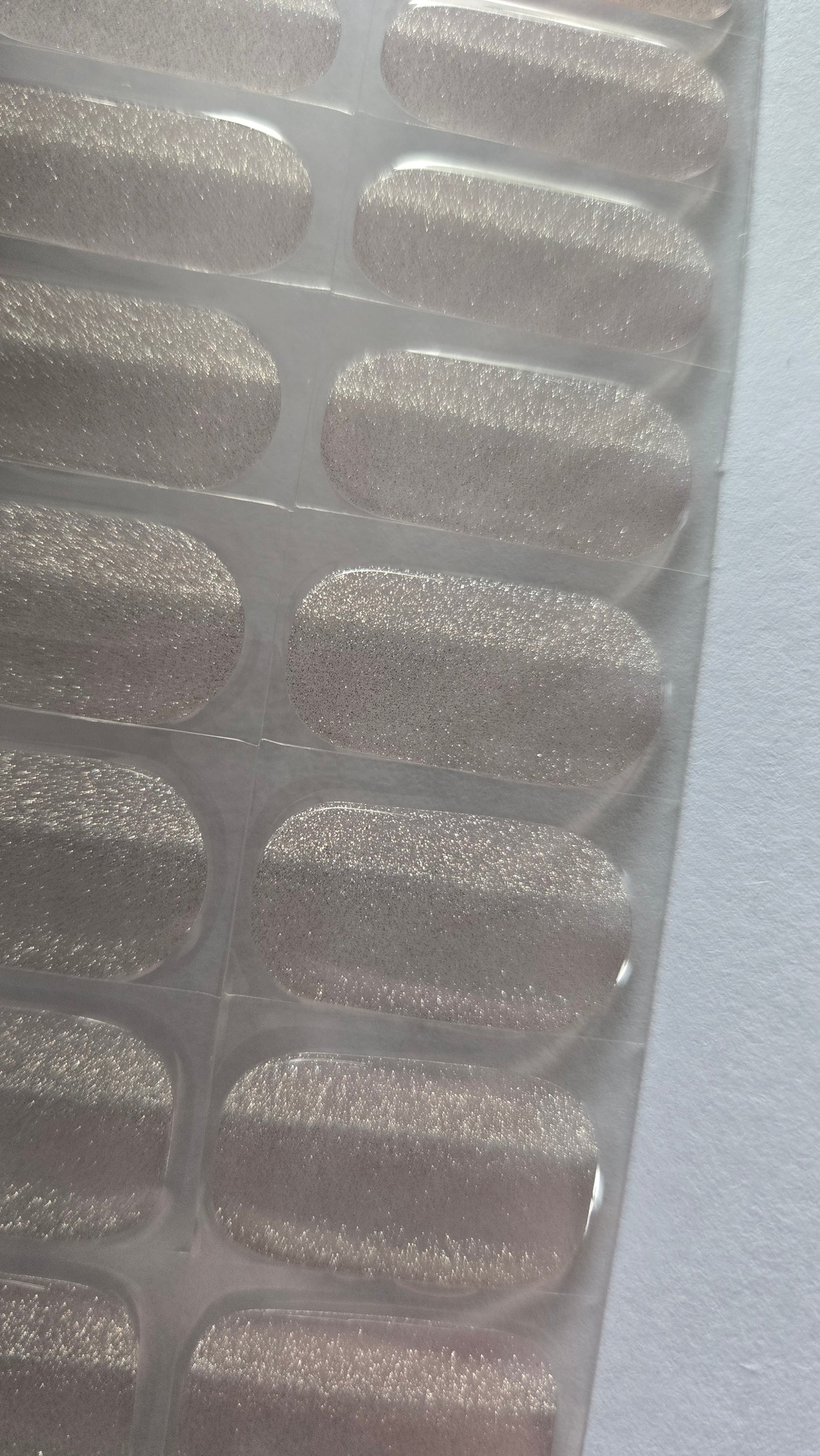 UV Free & No Top Coat - Amalia BSA 0128