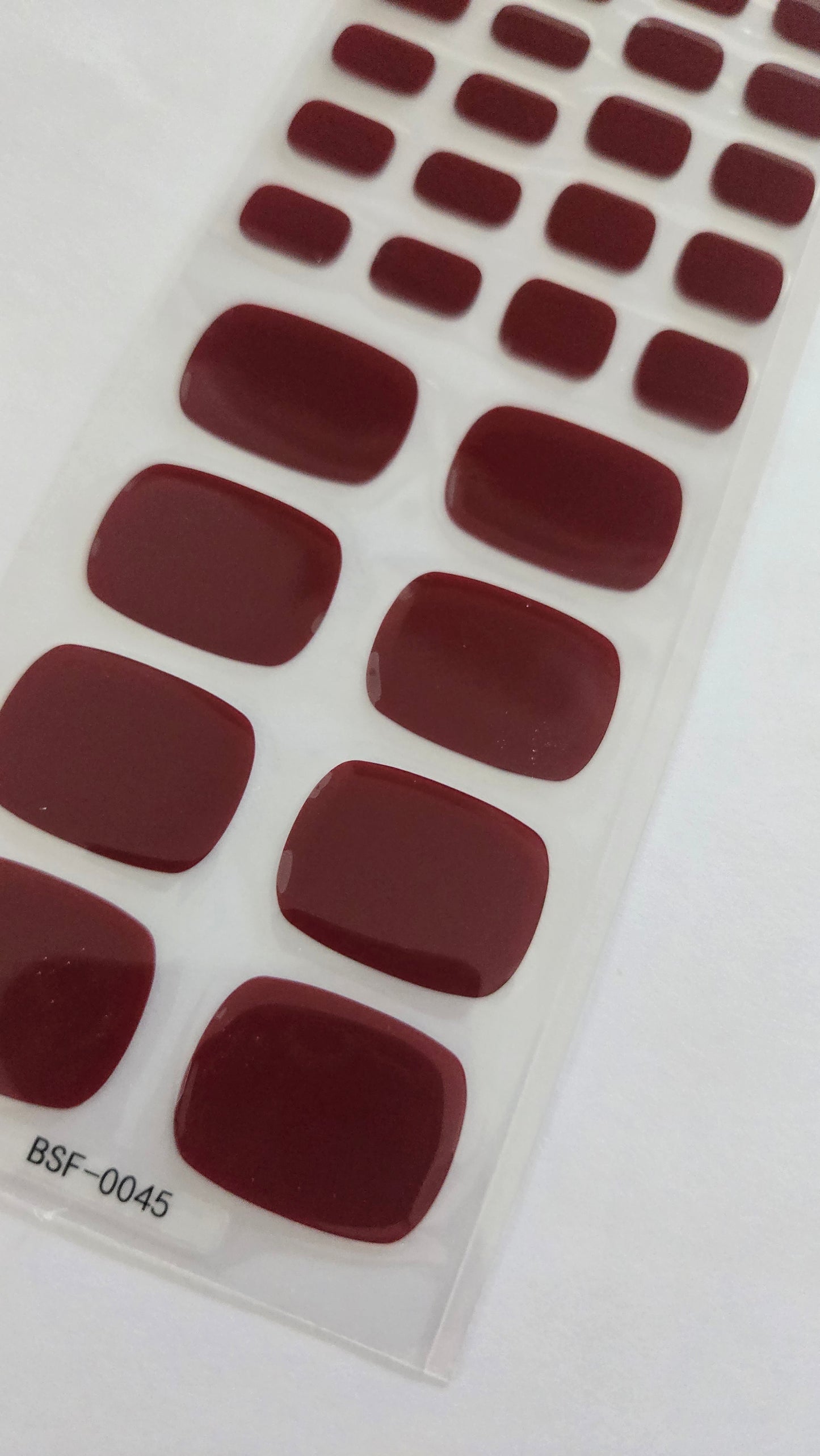 Fußfolien FF45 - Dark Red - UV Free & No Top Coat!