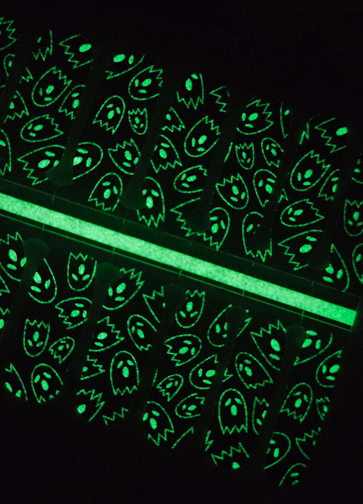 Specials - Glow Boo Nagelfolien Glow in the Dark SX001 - LIMITED!