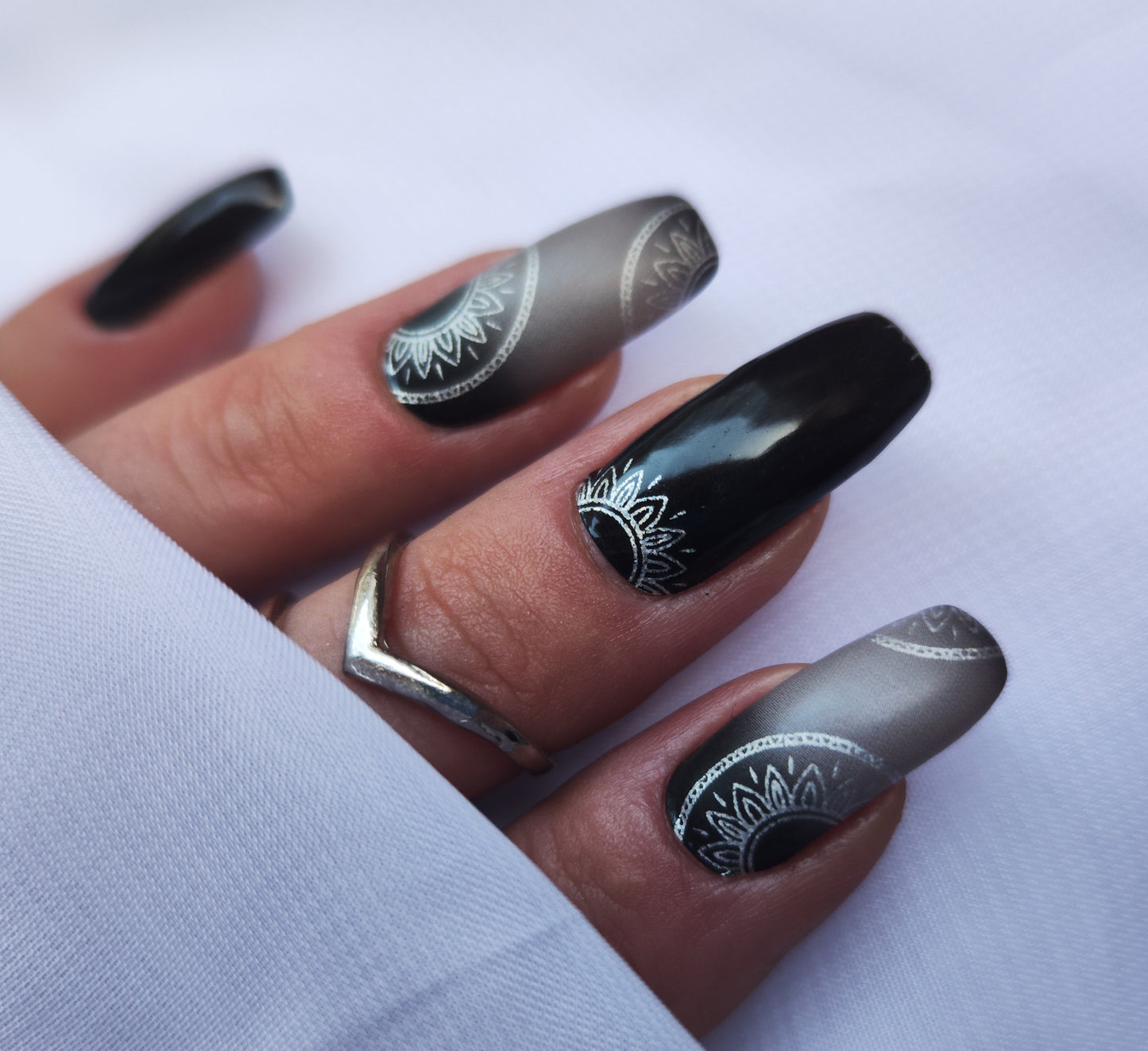 Exclusive - Black Beauty (S6555) - LIMITED!