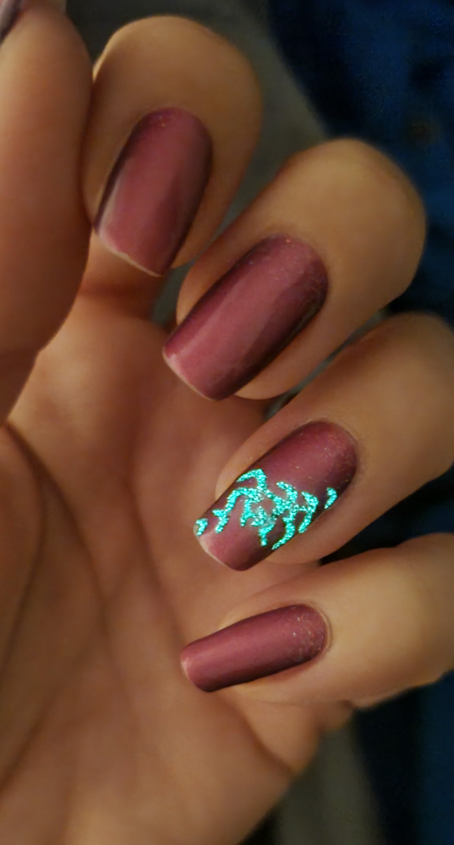 Exclusive - In the Dark (Transparent) S6484 – LIMITED