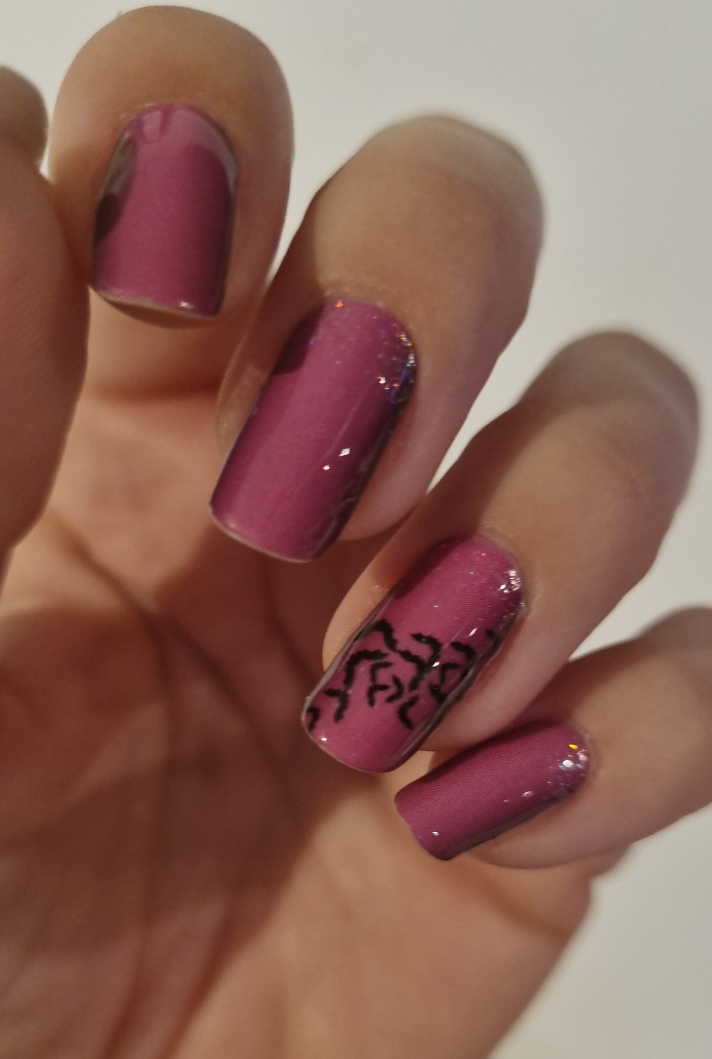 Exclusive - In the Dark (Transparent) S6484 – LIMITED