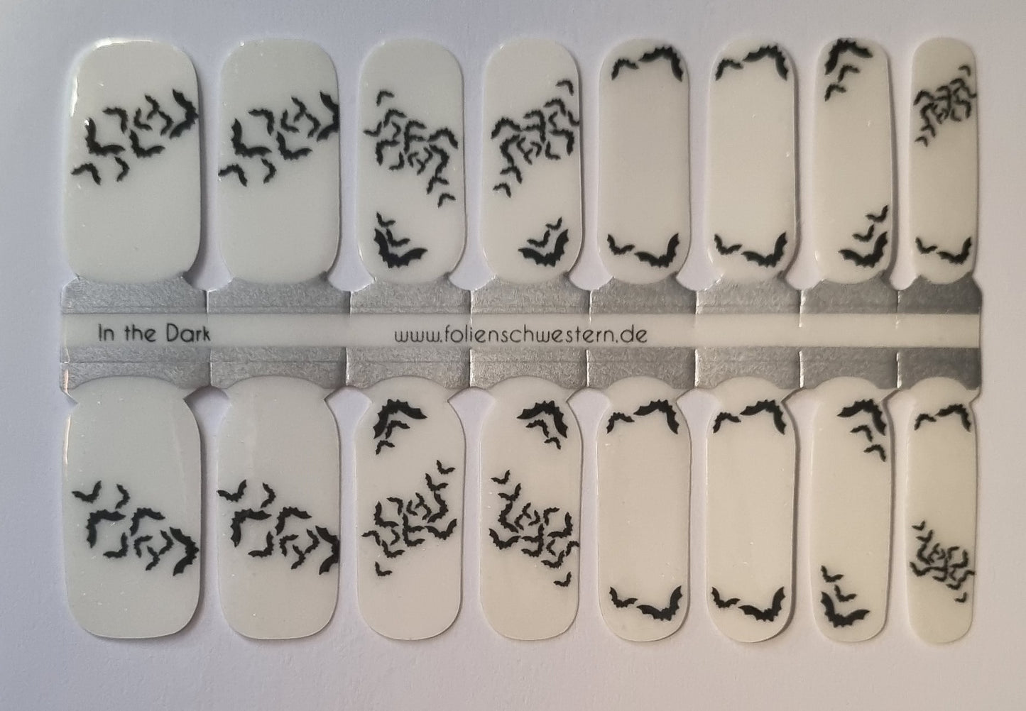 Exclusive - In the Dark (Transparent) S6484 – LIMITED