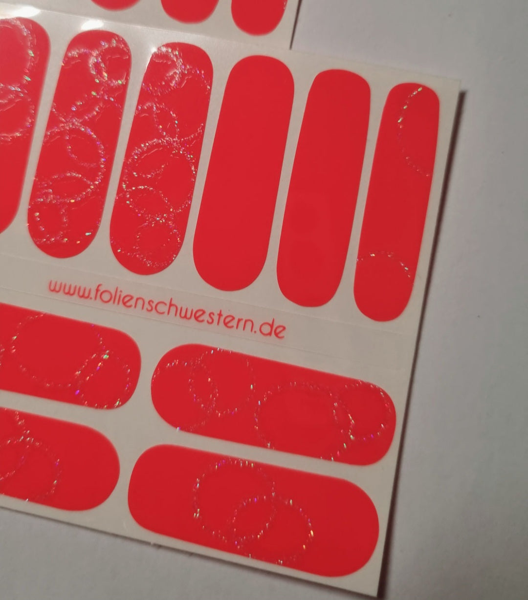 Exclusive - Red Diamond Circles X6412 - LIMITED - 2x14 Stück