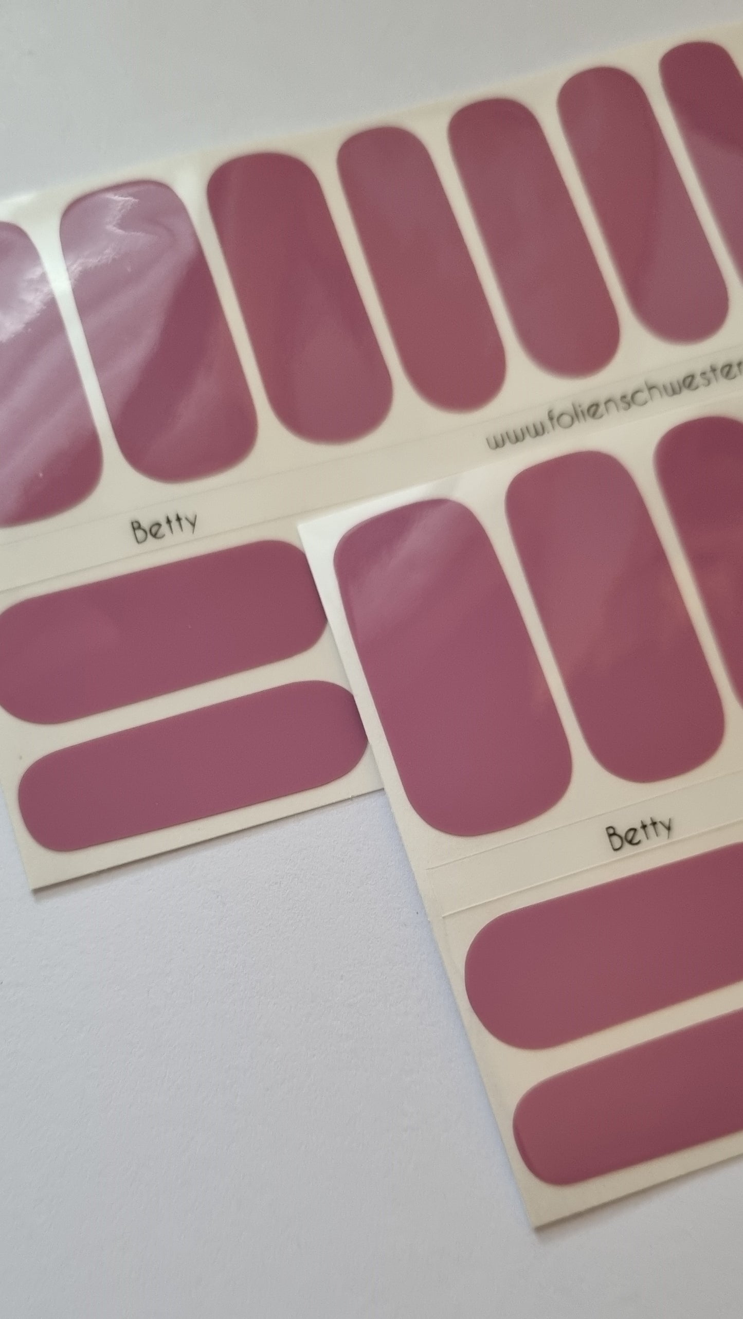 Exclusive - Betty X6739 - LIMITED - 2x14 Stück