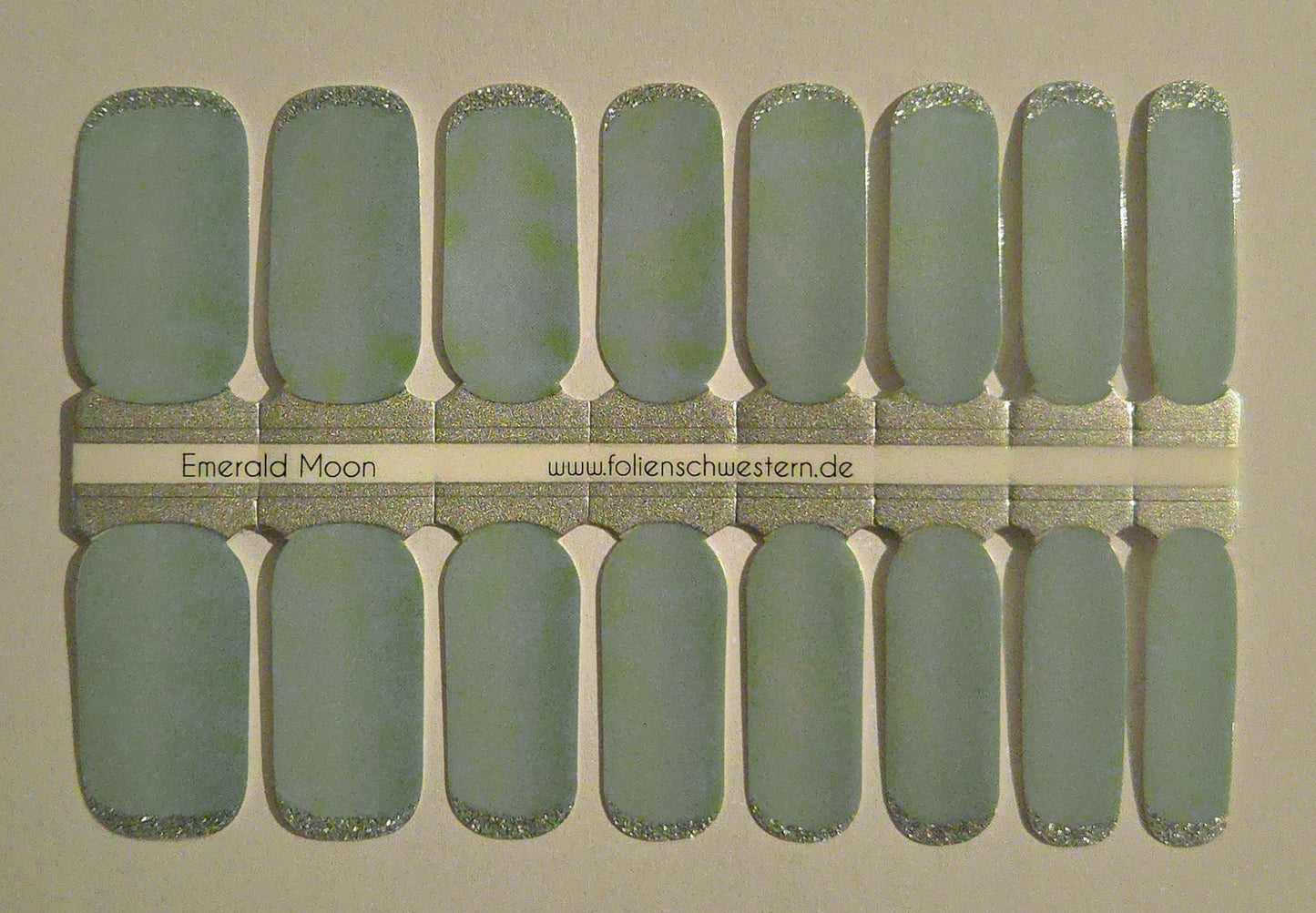 Exclusive - Emerald Moon X6304 -  LIMITED!