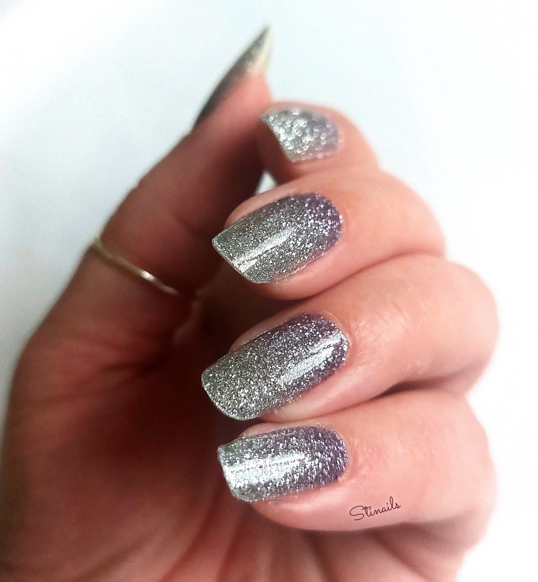 SPECIALS: Airglow SLG001