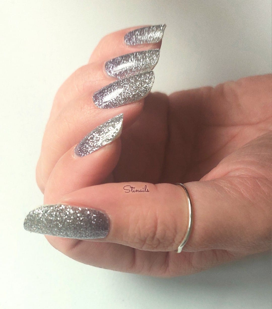 SPECIALS: Airglow SLG001