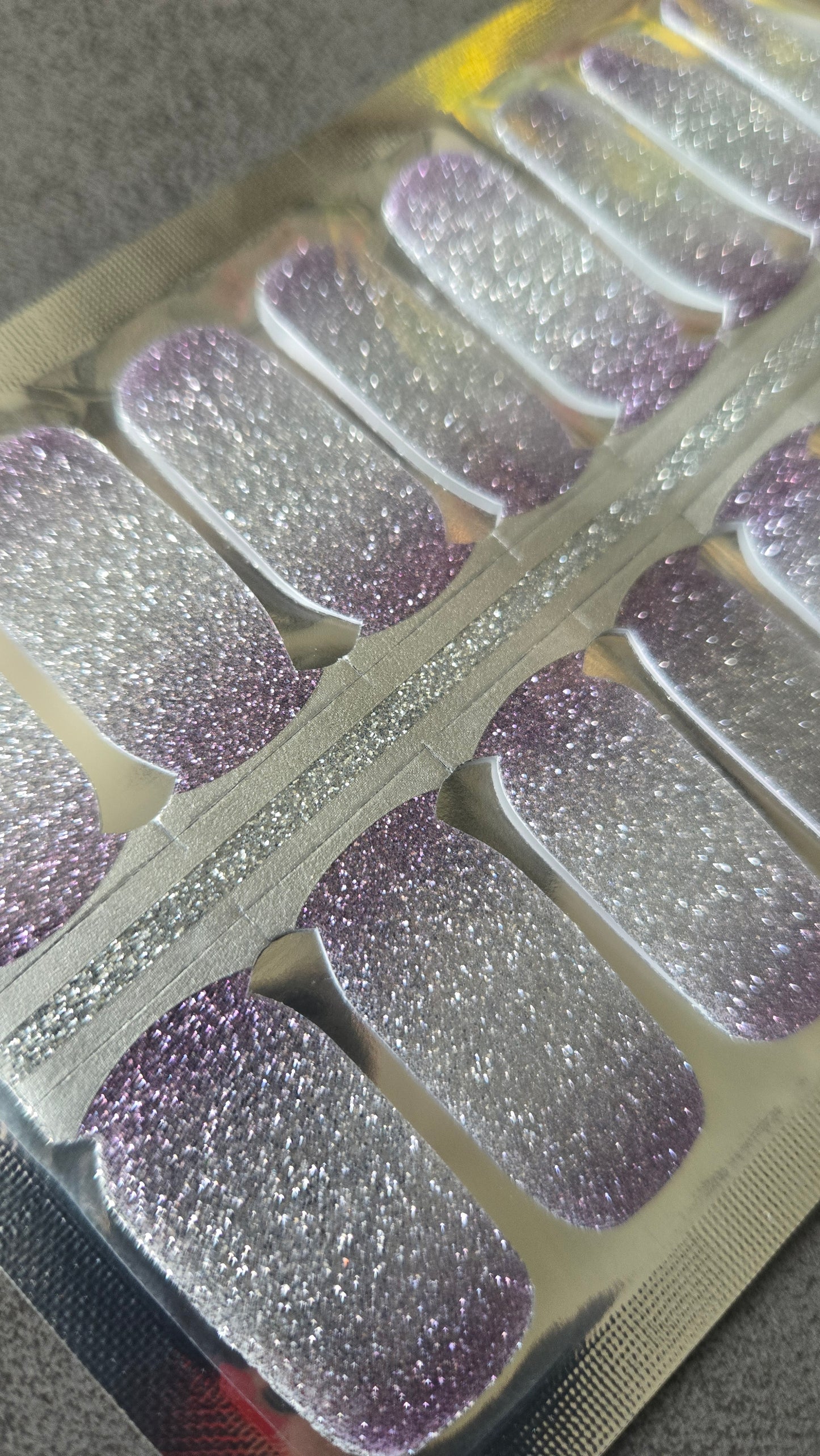 SPECIALS: Airglow SLG001