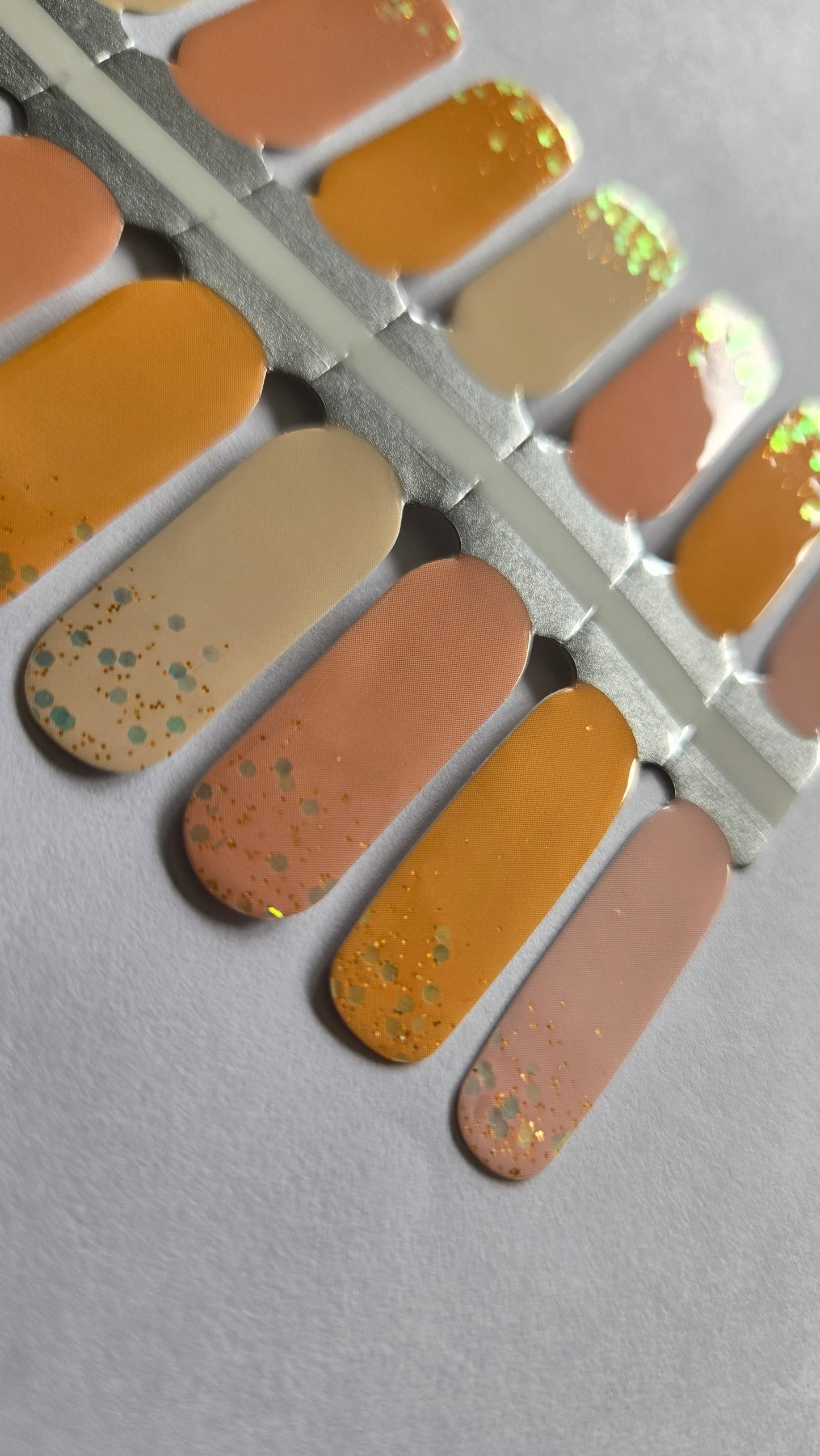 Eggy - Muticolor Glitzer K736