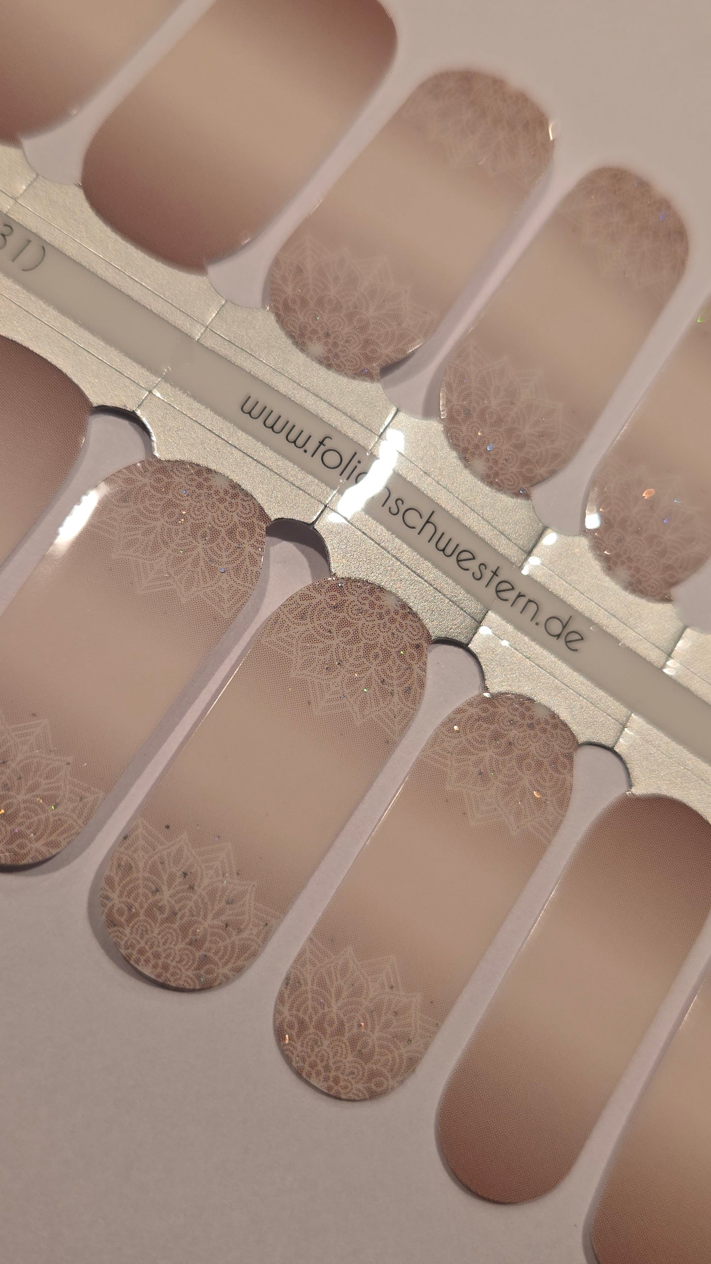 Exclusive - Joan S6831 - LIMITED!