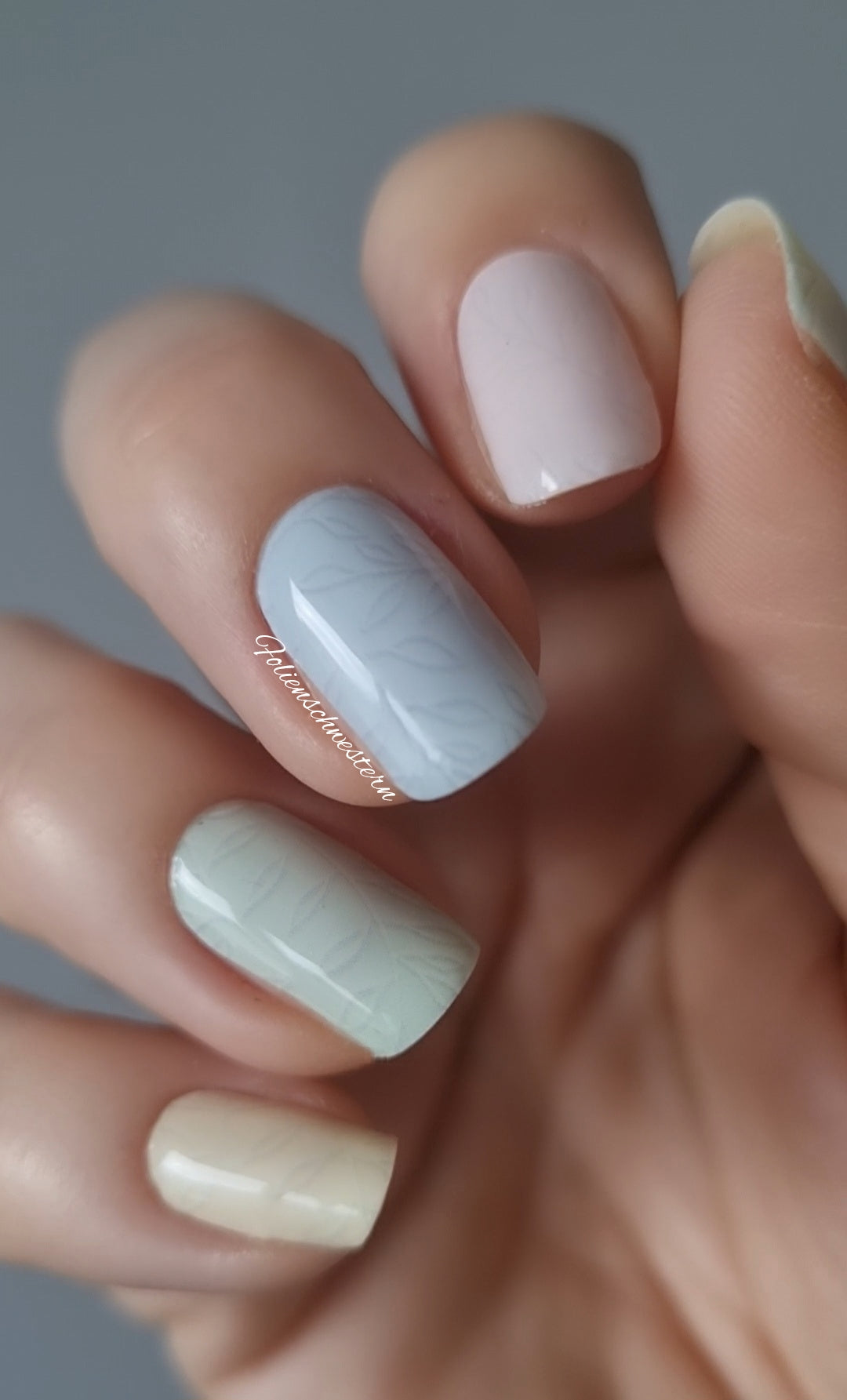 Exclusive - Soft Rainbow S6548 - LIMITED!