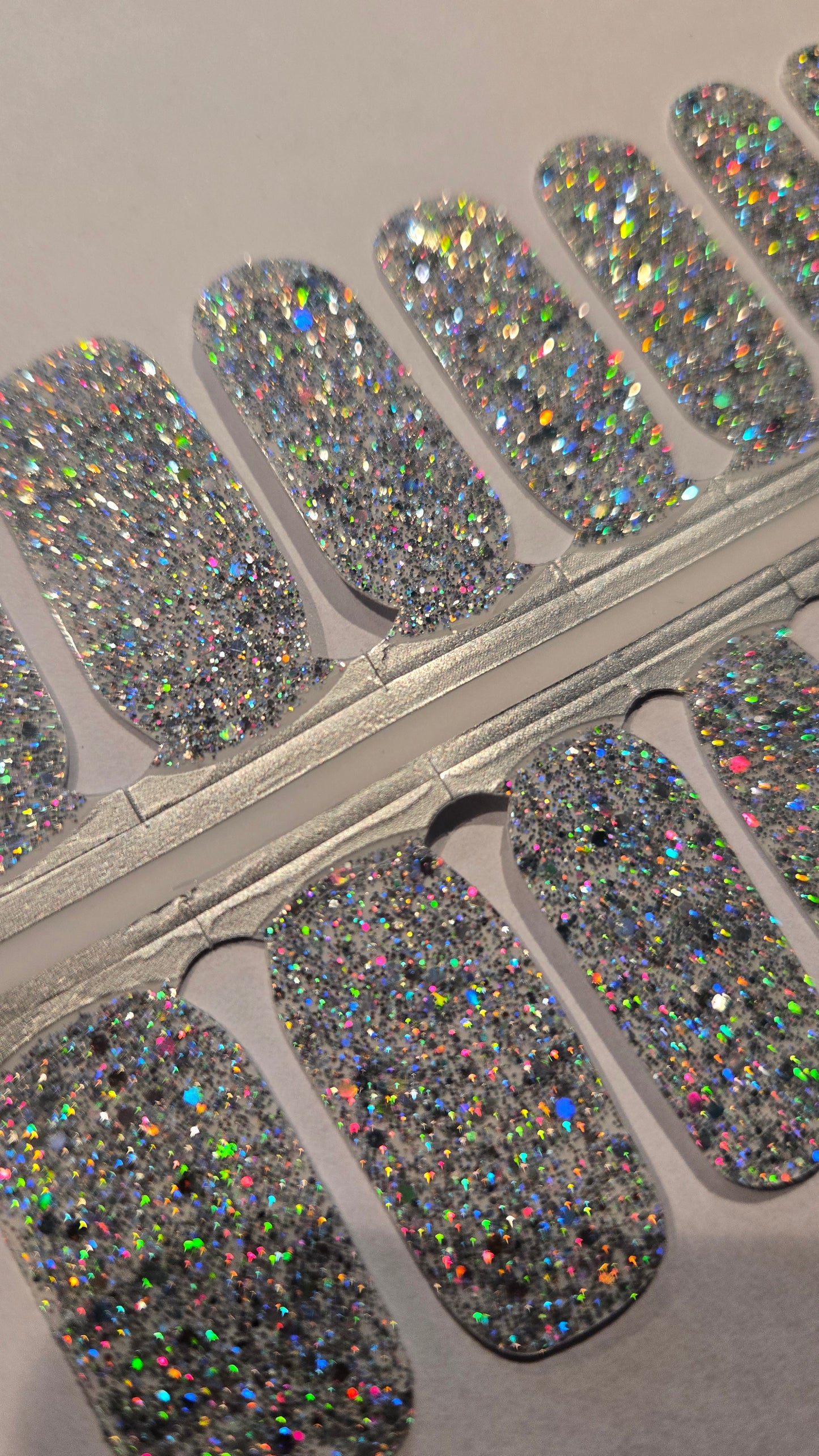 SPECIALS: Holo Queen SL007