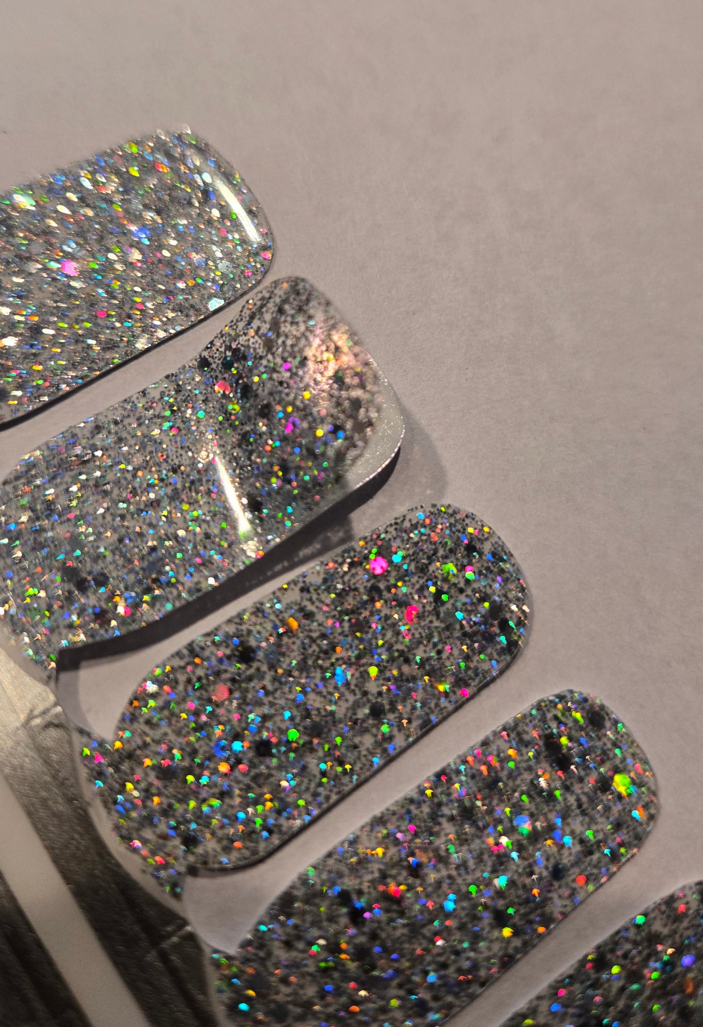 SPECIALS: Holo Queen SL007