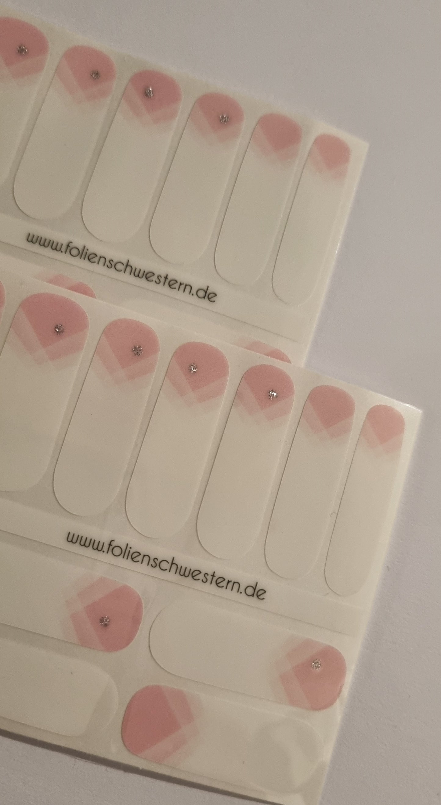 Exclusive - Thess (transparent) X6534 - LIMITED - 2x14 Stück