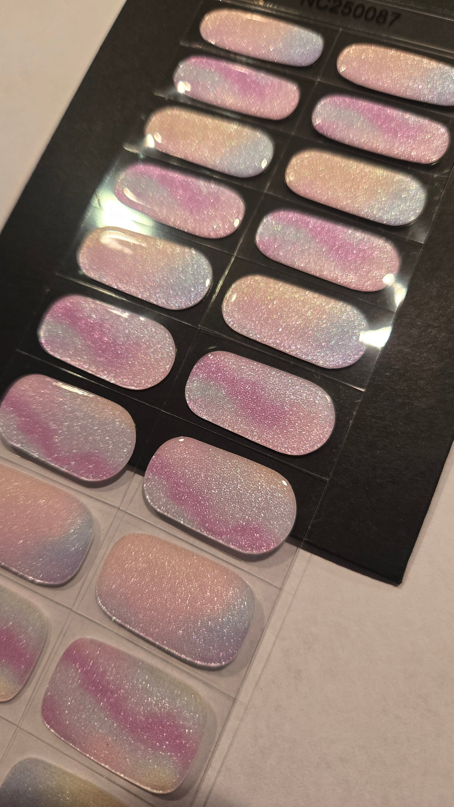 UV Gel Folien NC - Glazed Rainbow Sky NC250087