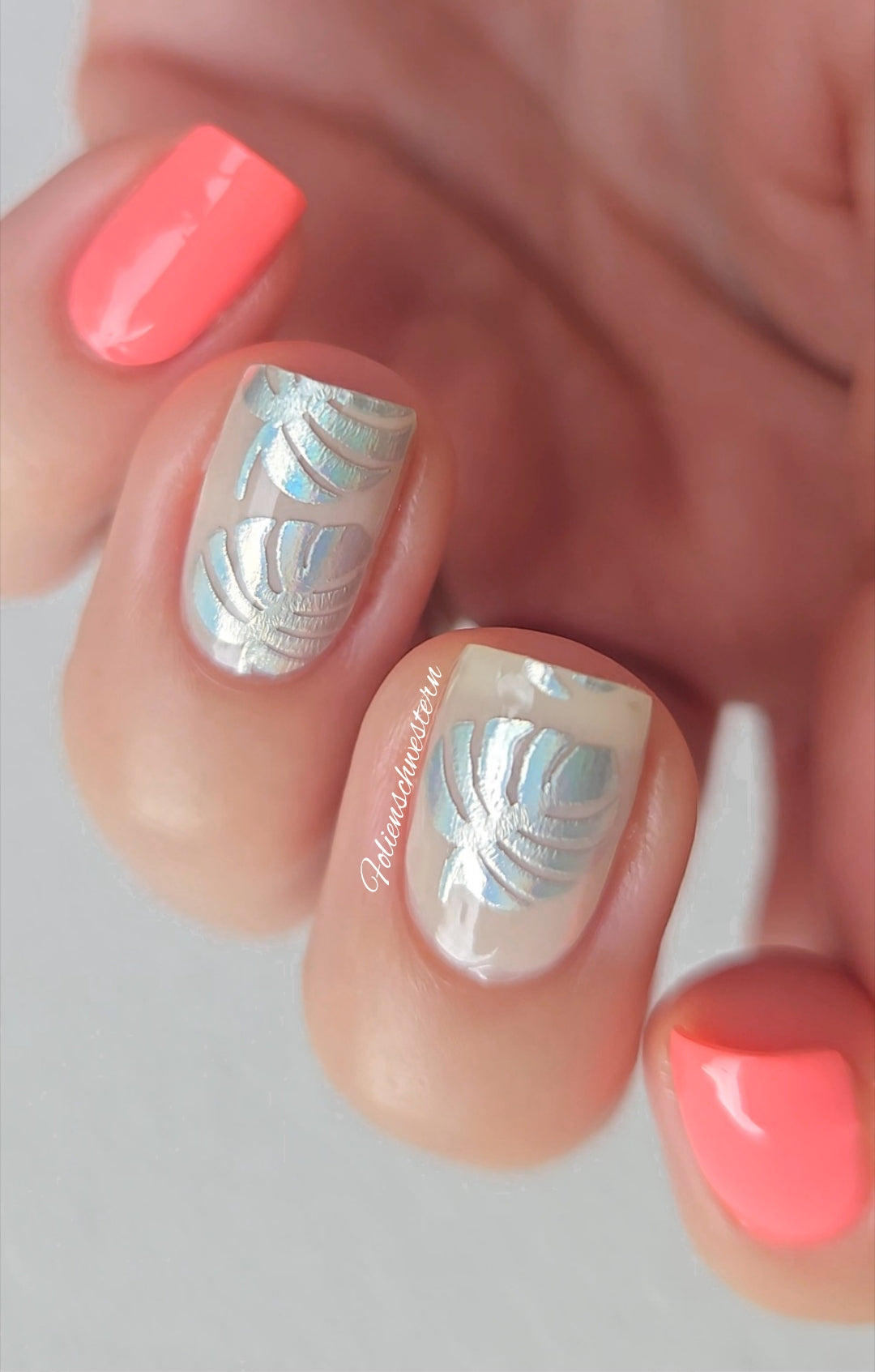 Exclusive GlossFlex - Summer 26 - Silver Leaf S6877 (transparent) - LIMITED!