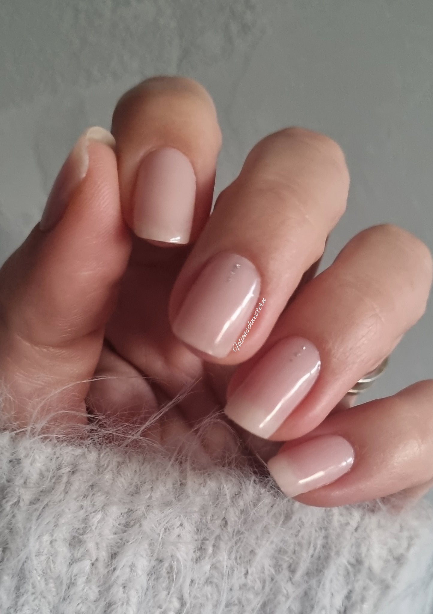 UV Gel Folien SG - Exclusive UV - Pure Elegance U6680 (semitransparent) - LIMITED!