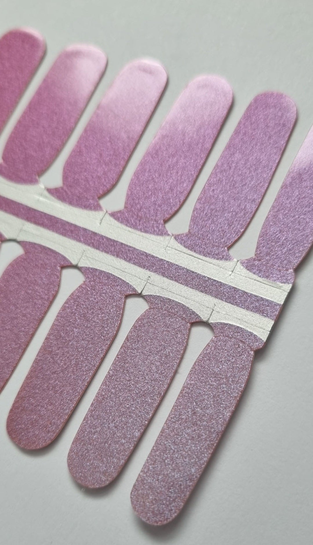 SPECIALS: Violet Chameo (SX041)