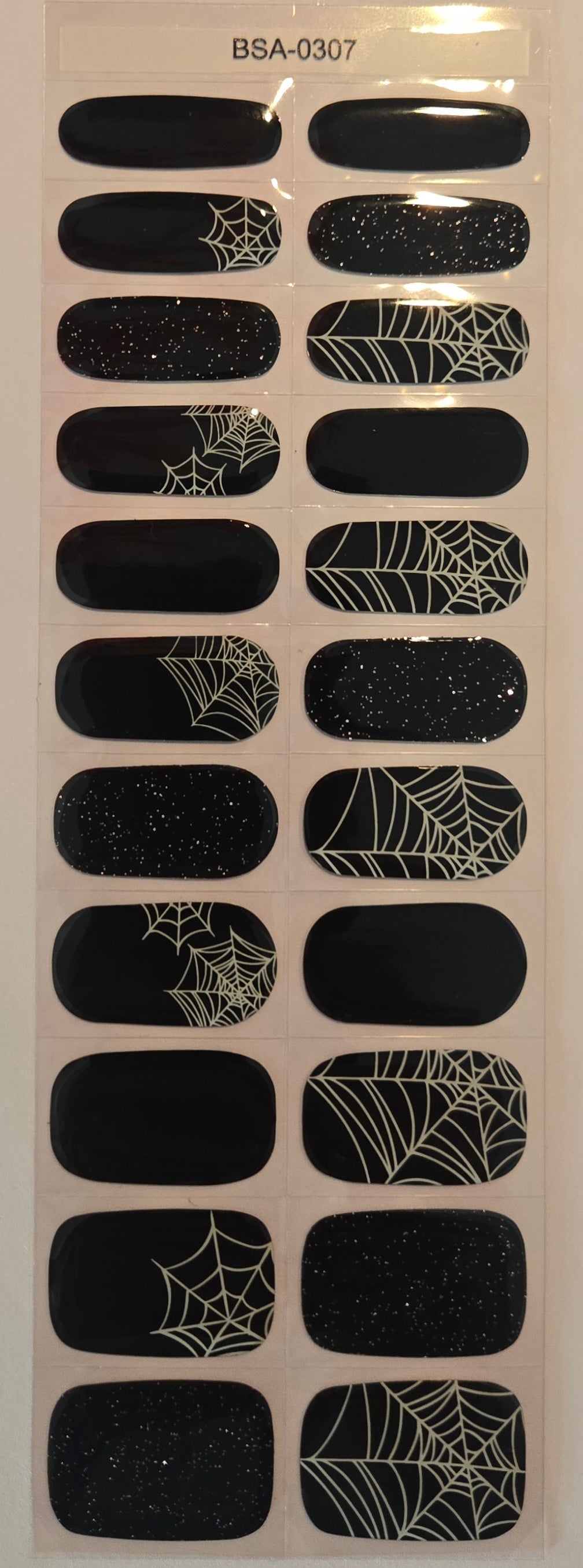 UV Free & No Top Coat- Black Spider BSA0307