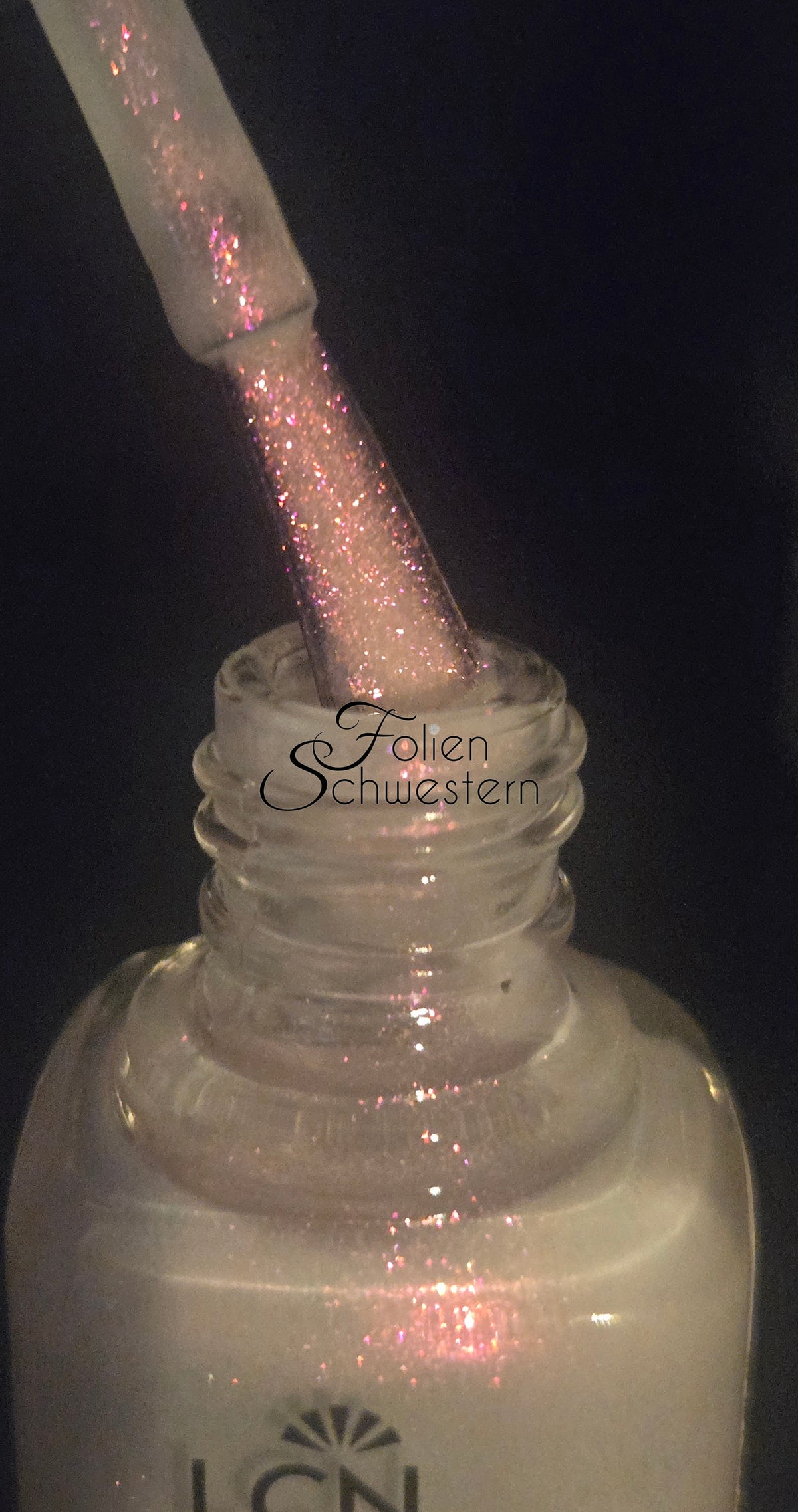 LCN Diamond Rose Nail Polish  8 ml 43179-893